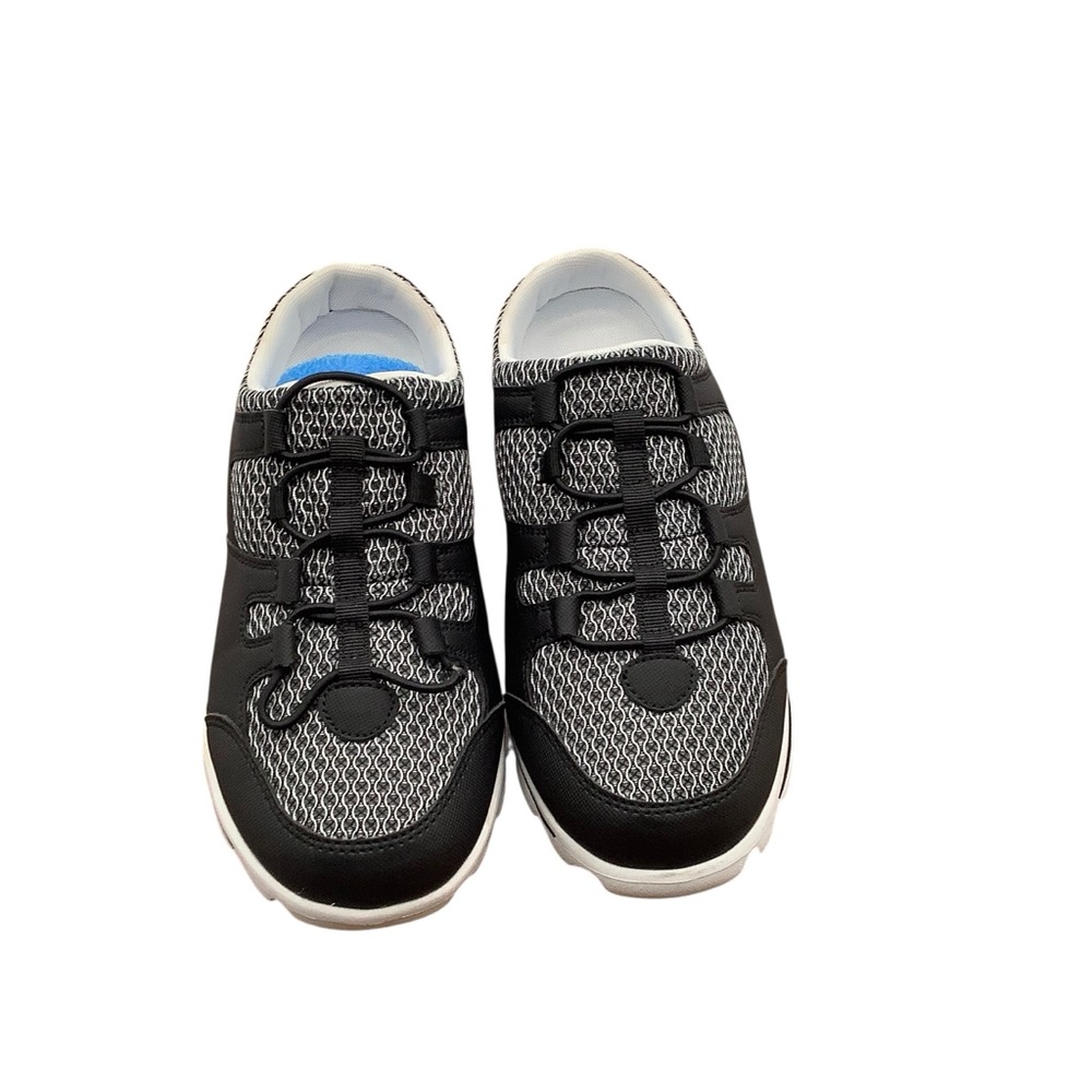 NWT Propet Black and White Sneakers size 7.5